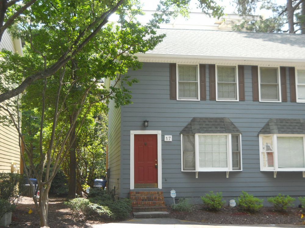 2 Bedroom Rental – 17 Holly Downs Court, Atlanta, GA, 30318